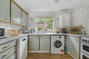 Kitchen- click for photo gallery